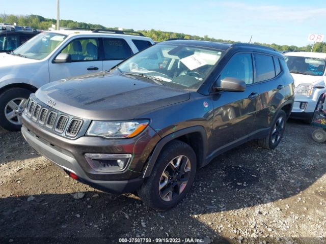3C4NJDDB8JT307362 Jeep Compass Trailhawk