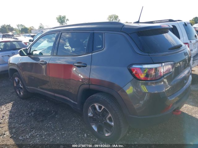 3C4NJDDB8JT307362 Jeep Compass Trailhawk