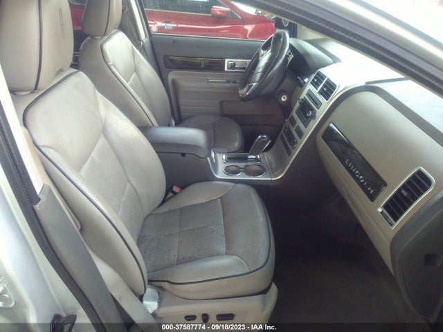 2010 LINCOLN MKX VIN: 2LMDJ6JC1ABJ34915