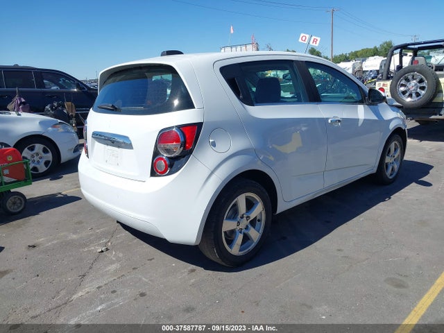 Chevrolet Sonic Ltz Auto 2015 1G1JE6SB2F4198260 Image 4