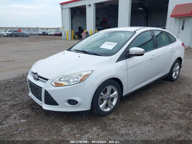 Ford FOCUS SE 2014 1FADP3F22EL152218 Image 2