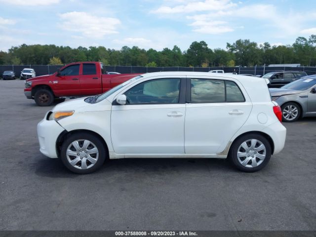 JTKKUPB44E1043045 Scion XD