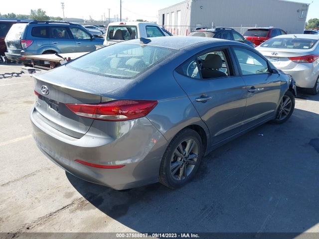 2018 HYUNDAI ELANTRA SEL VIN: 5NPD84LF6JH306559