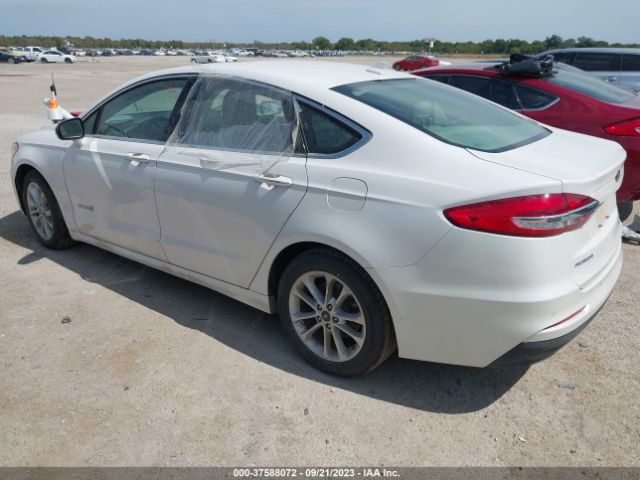3FA6P0MU3KR184894 Ford Fusion Hybrid Sel