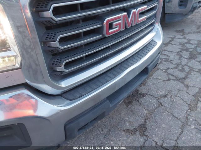 1GT21REG8JZ151696 GMC SIERRA 2500HD