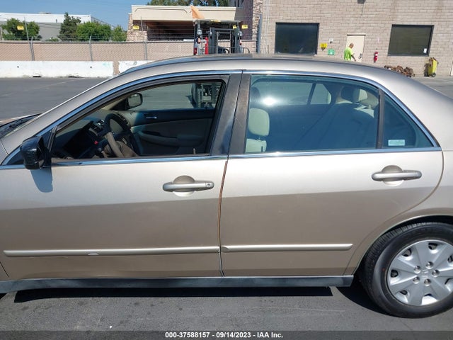 2004 HONDA ACCORD 2.4 LX VIN: 1HGCM56444A119289