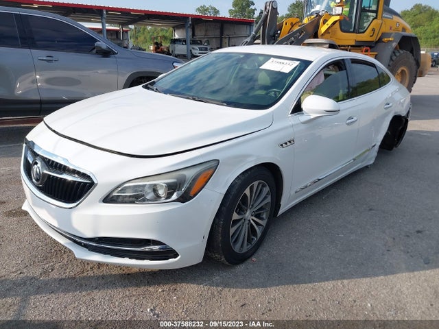 1G4ZN5SS1HU174647 Buick Lacrosse Preferred