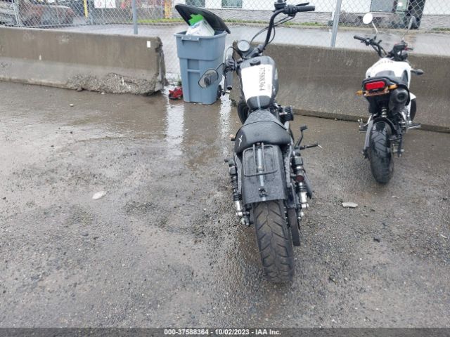 2013 HARLEY-DAVIDSON XL883 1HD4LE216DC450539 Photo 5