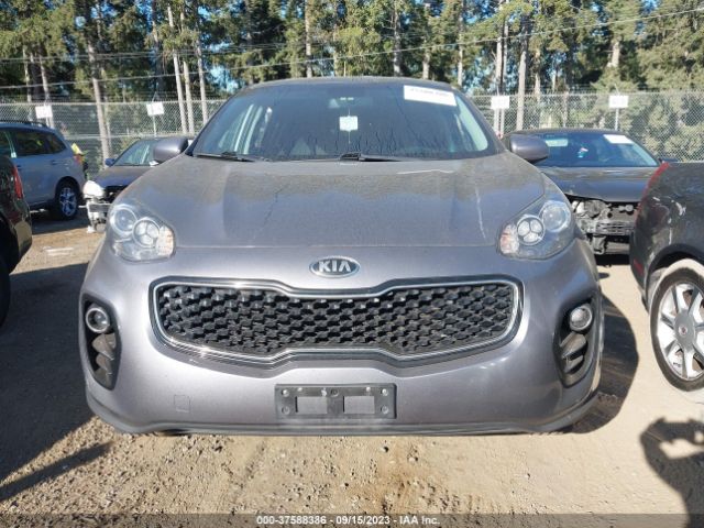 KNDPMCAC8H7227842 KIA Sportage Lx