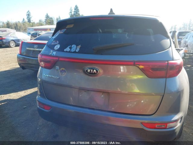 KNDPMCAC8H7227842 KIA Sportage Lx