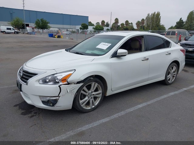 2013 NISSAN ALTIMA 3.5 SV VIN: 1N4BL3AP4DC109679