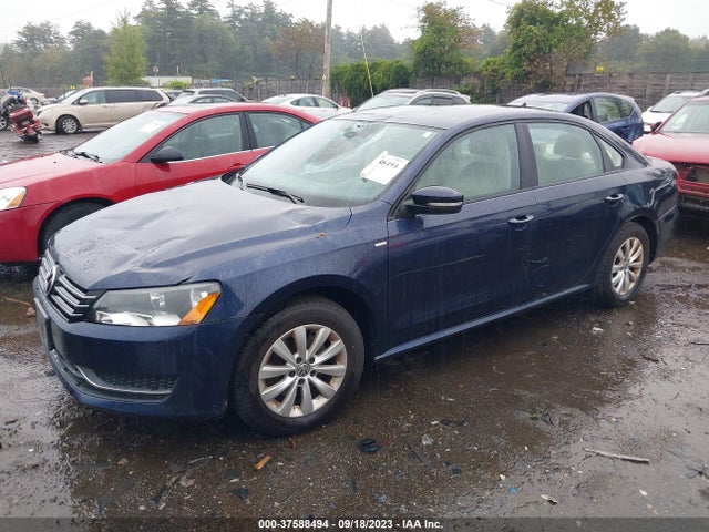 1VWAT7A34EC092861 Volkswagen Passat Wolfsburg Ed