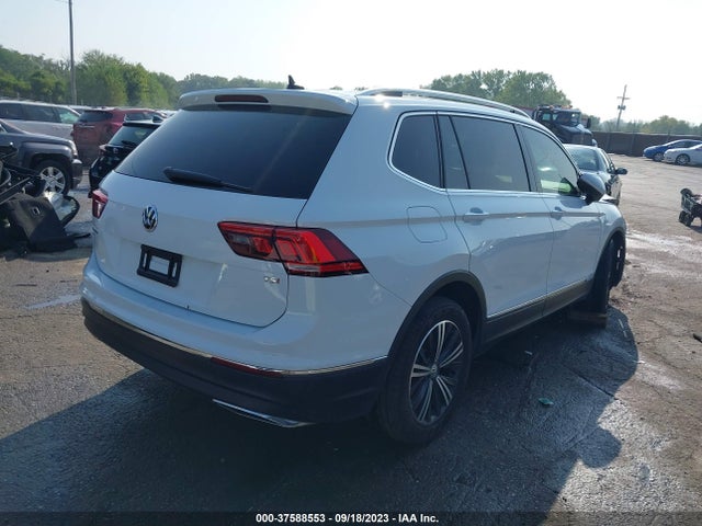 3VV3B7AX9JM067045 Volkswagen Tiguan Sel/se