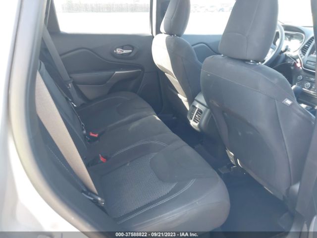 1C4PJMCB3KD354896 Jeep Cherokee Latitude