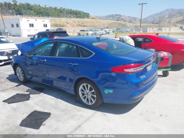 3FA6P0PU2HR110211 Ford Fusion Energi Se