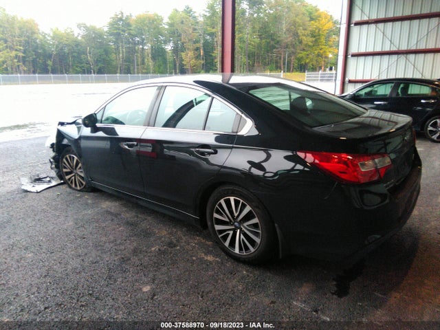 Subaru Legacy 2018 4S3BNAB63J3009969 Image 3