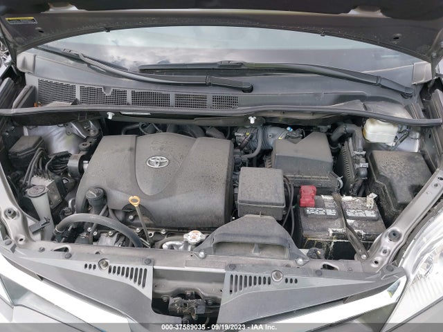 Toyota Sienna Xle Auto Access 2018 5TDYZ3DC2JS951734 Image 10
