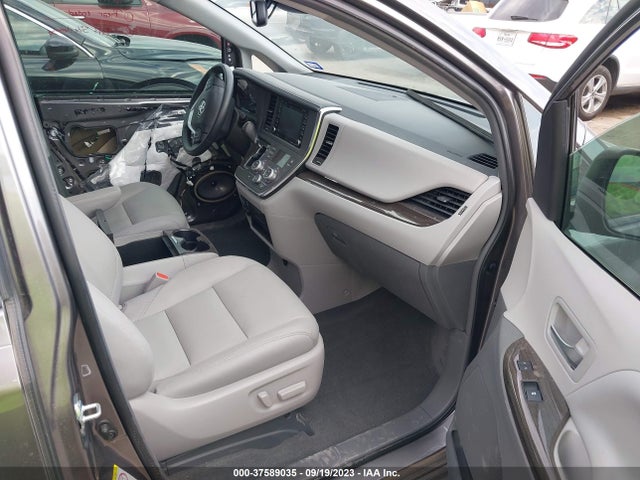 Toyota Sienna Xle Auto Access 2018 5TDYZ3DC2JS951734 Image 5