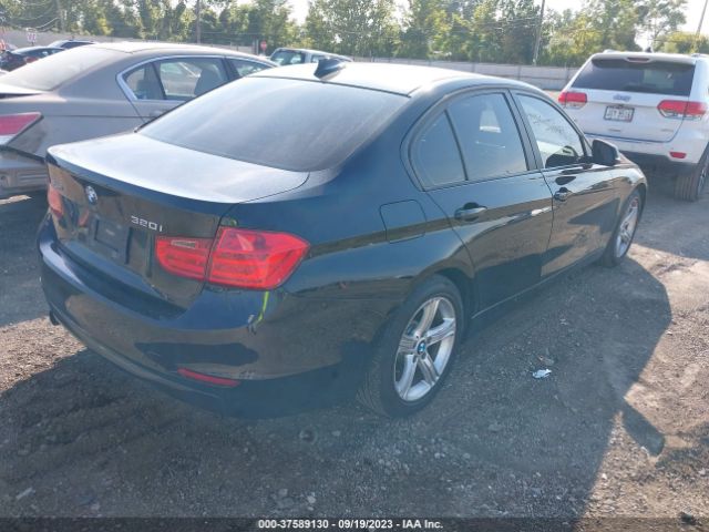 WBA3C3C53EF984744 BMW 3 Series 320i Xdrive