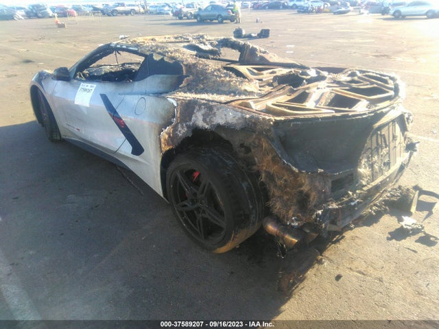 Chevrolet Corvette 2lt 2021 1G1YB3D42M5124946 Image 3