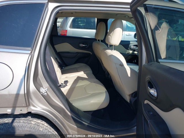 2017 JEEP CHEROKEE LATITUDE VIN: 1C4PJLCB7HW533059