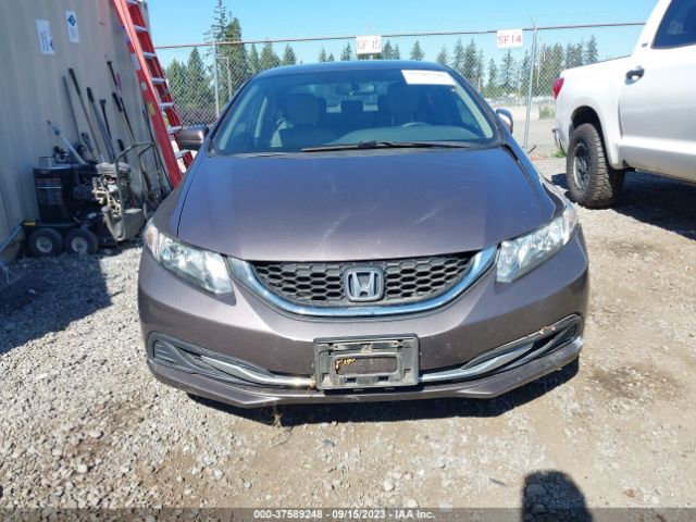 19XFB2E57FE012392 Honda Civic Sedan Lx
