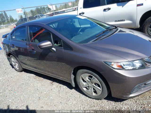 19XFB2E57FE012392 Honda Civic Sedan Lx