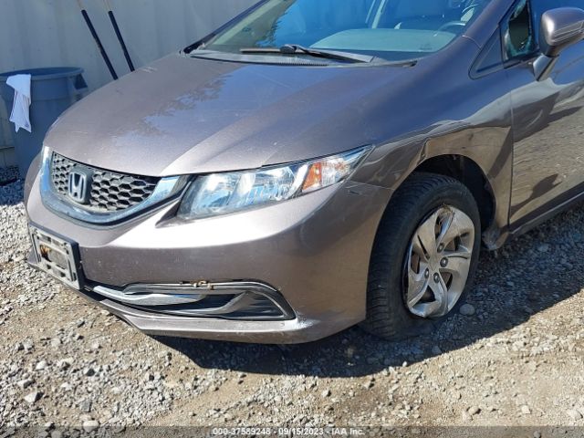 19XFB2E57FE012392 Honda Civic Sedan Lx