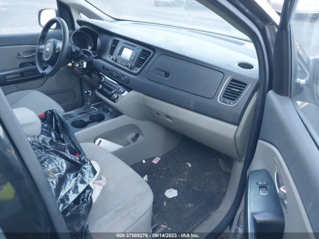 KNDMB5C10F6072738 KIA SEDONA LX