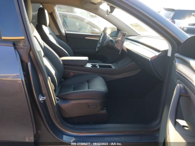 7SAYGDEE7PA159121 Tesla Model Y Long Range