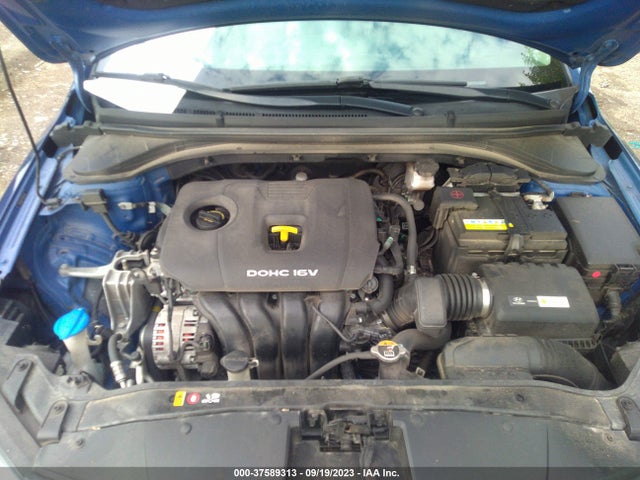 Hyundai ELANTRA SE 2017 5NPD84LF6HH040101 Image 10