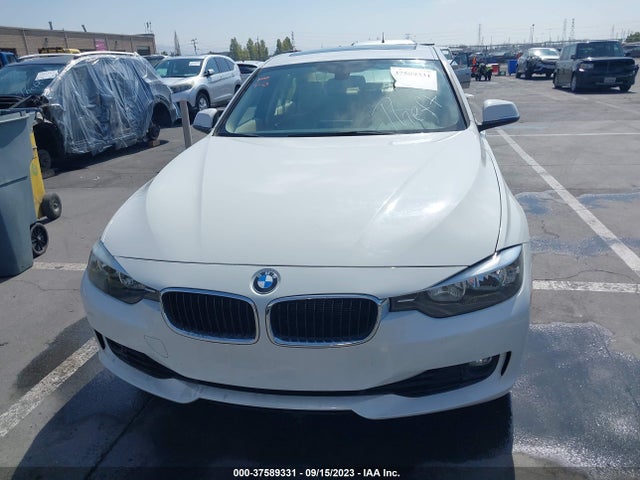 BMW 3 Series 328i 2014 WBA3C1C50EK111206 Image 11