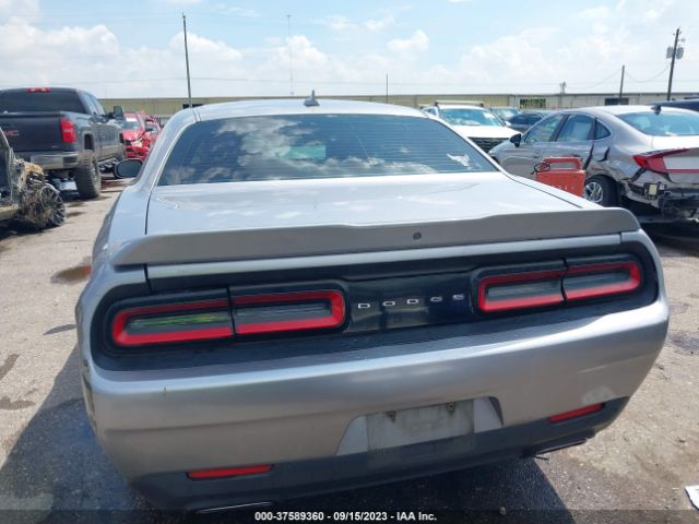 2C3CDZAT0FH707302 Dodge Challenger R/t
