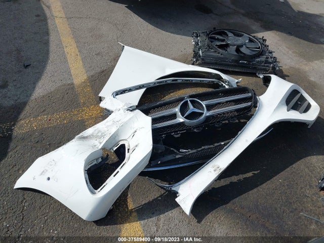 2019 MERCEDES-BENZ E-CLASS E 300 VIN: WDDZF4JB8KA661890