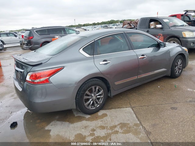Nissan Altima 2.5 S 2015 1N4AL3AP1FC459544 Image 4