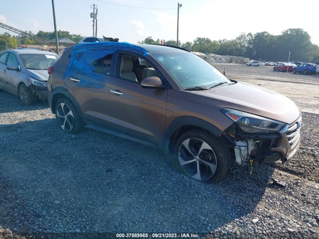 2016 KM8J33A28GU083091 main image