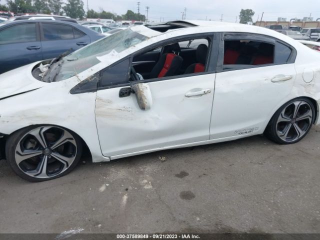 2HGFB6E57FH707162 Honda Civic Sedan Si