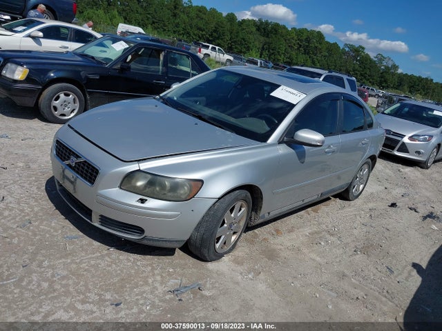 2007 VOLVO S40 2.4L VIN: YV1MS382972281680