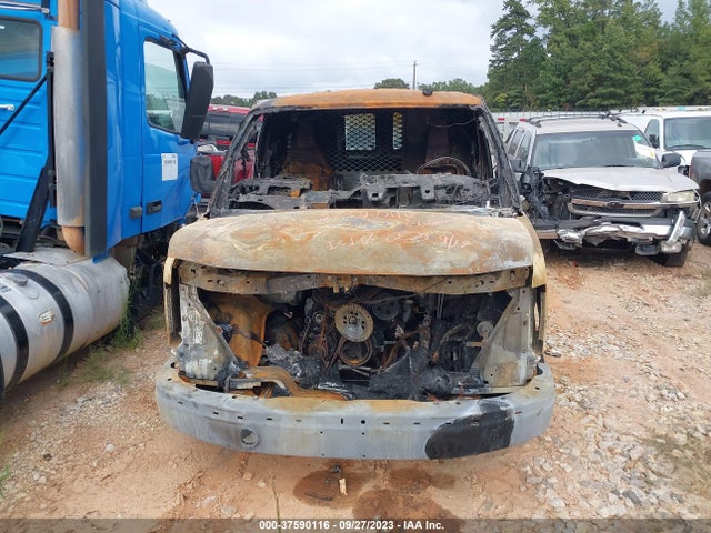 Chevrolet EXPRESS CARGO VAN 2019 1GCWGAFP9K1298139 Image 3