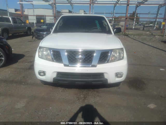 2015 NISSAN FRONTIER PRO-4X/SV VIN: 1N6AD0CW8FN707106