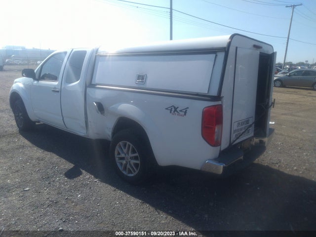 2015 NISSAN FRONTIER PRO-4X/SV VIN: 1N6AD0CW8FN707106
