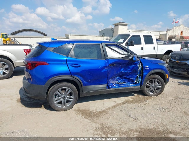 2023 KIA SELTOS LX VIN: KNDEPCAA7P7436646