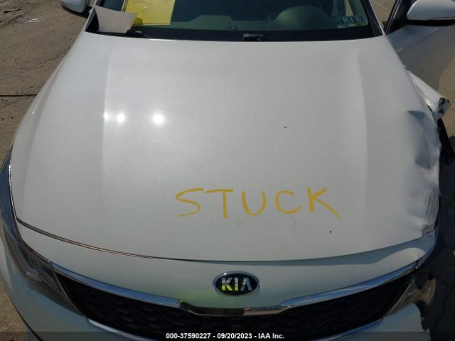 5XXGT4L38KG367457 KIA Optima S
