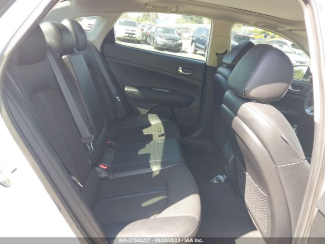 5XXGT4L38KG367457 KIA Optima S