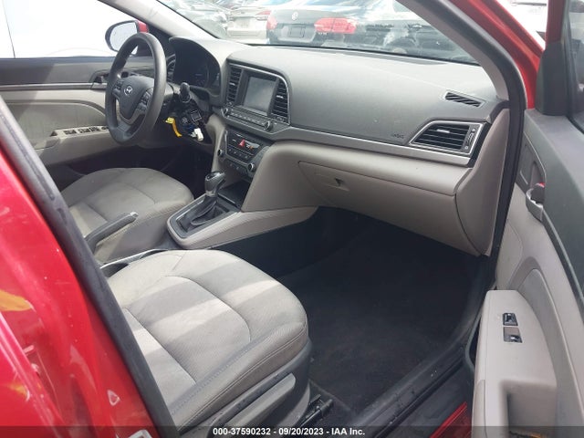 2018 HYUNDAI ELANTRA SEL VIN: 5NPD84LF3JH289381