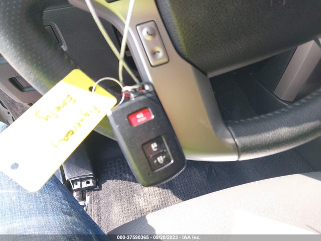 Toyota 4RUNNER SR5 2020 JTEBU5JR6L5785389 Image 11