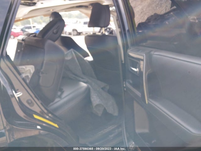 Toyota 4RUNNER SR5 2020 JTEBU5JR6L5785389 Image 8