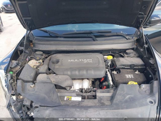 1C4PJLLB0JD518307 Jeep Cherokee Latitude Plus