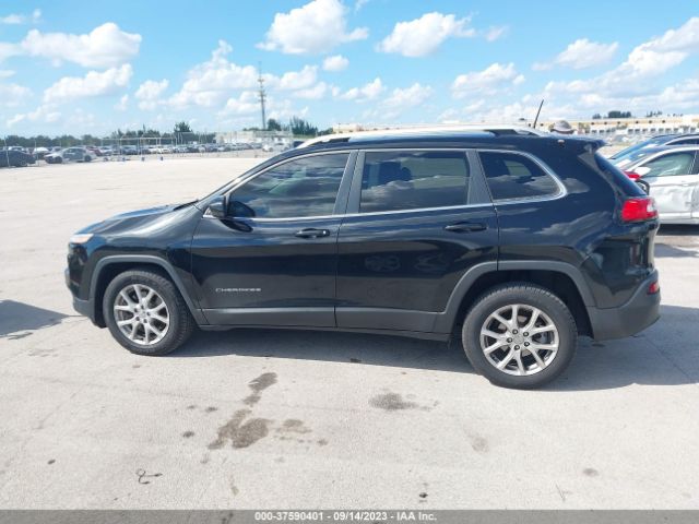 1C4PJLLB0JD518307 Jeep Cherokee Latitude Plus
