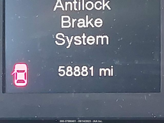 1C4PJLLB0JD518307 Jeep Cherokee Latitude Plus